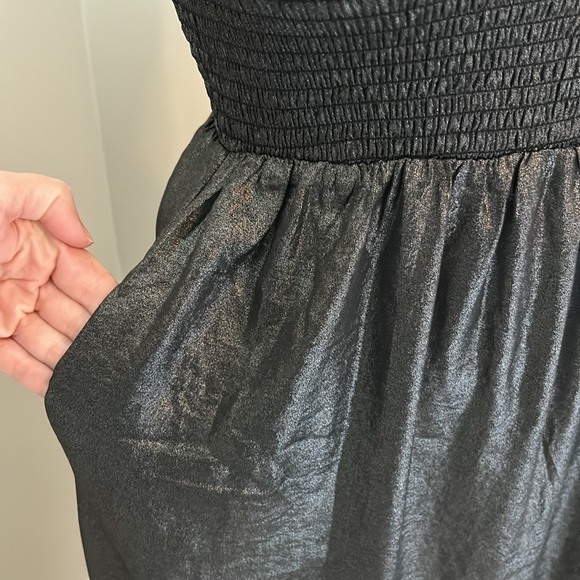MELLODAY Black Smocked Cap Sleeve Midi Metallic Dress Size Medium - Picture 3 of 6